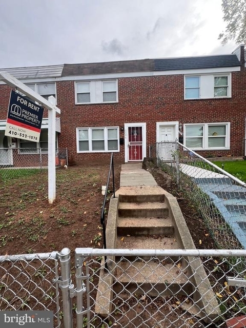 2504 Marbourne Avenue - Photo 1