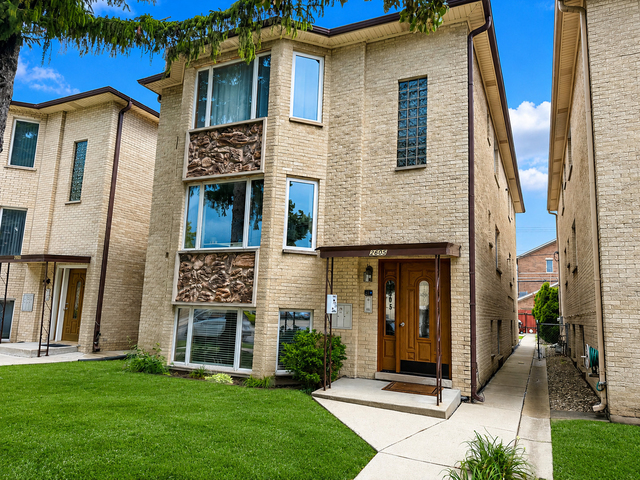 2605 N 76th Avenue - Photo 1