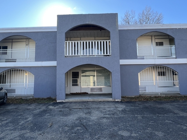 1231 N Galena Avenue - Photo 1