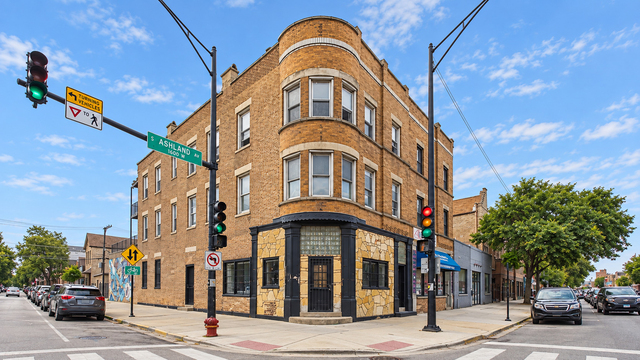 2024 S Ashland Avenue - Photo 1