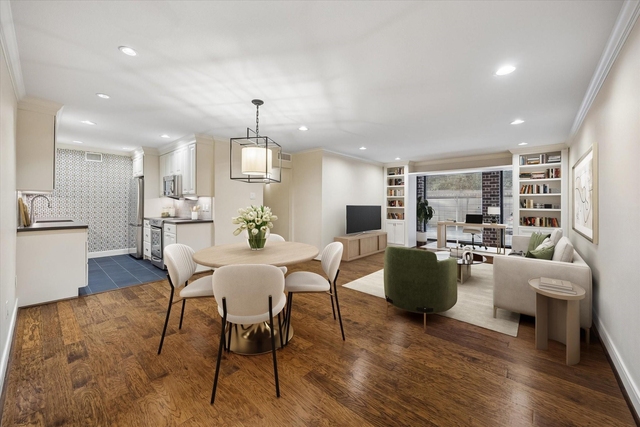 7555 Katy Freeway - Photo 1