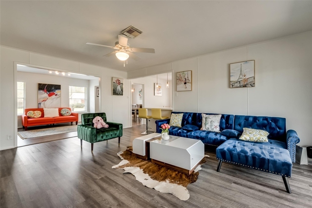 5118 Sanford Road - Photo 1