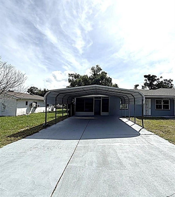 105 Hill Circle - Photo 1