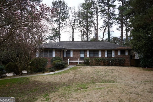 1425 Southland Vista Courts Ne - Photo 1