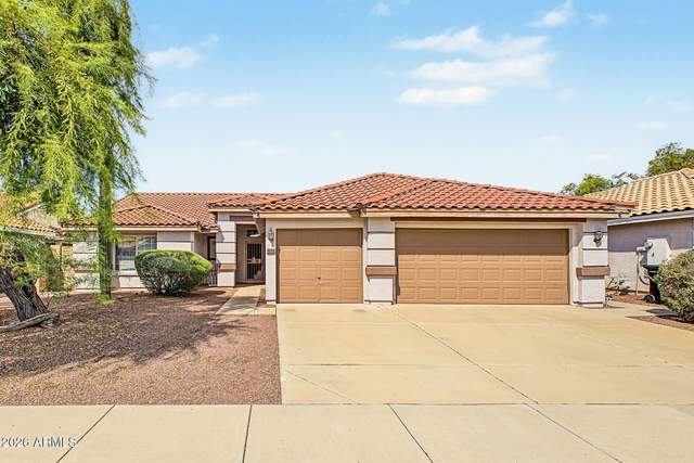 4008 W Bloomfield Road - Photo 1