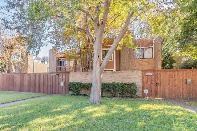 4930 Thunder Road - Photo 1