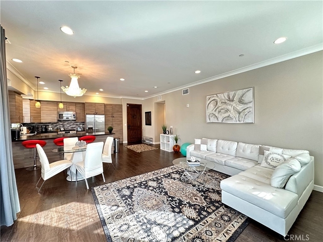 342 Myrtle - Photo 1