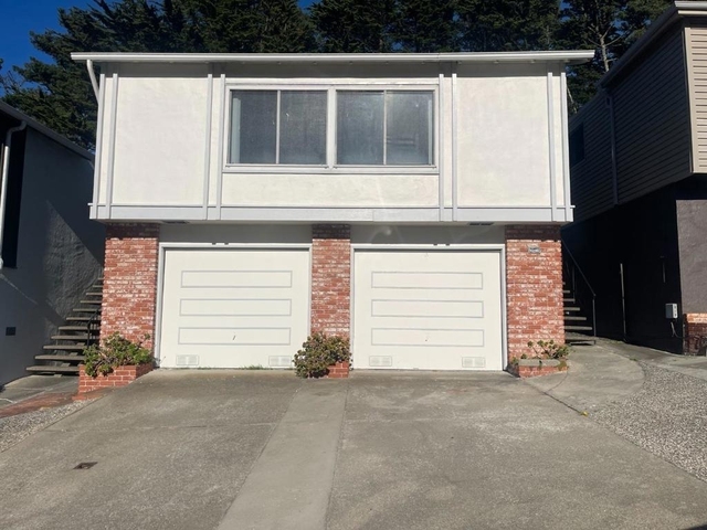 4250 Callan Boulevard - Photo 1