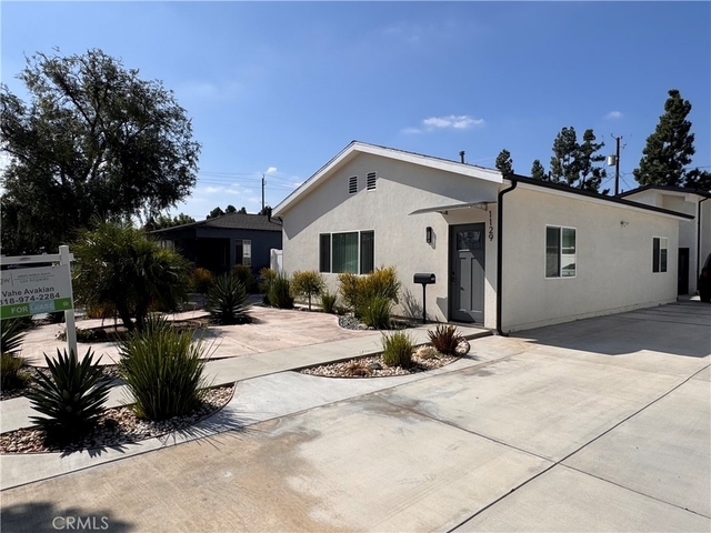 1129 N Catalina - Photo 1