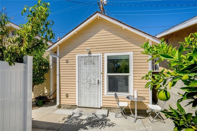 359 W Garfield Avenue - Photo 1