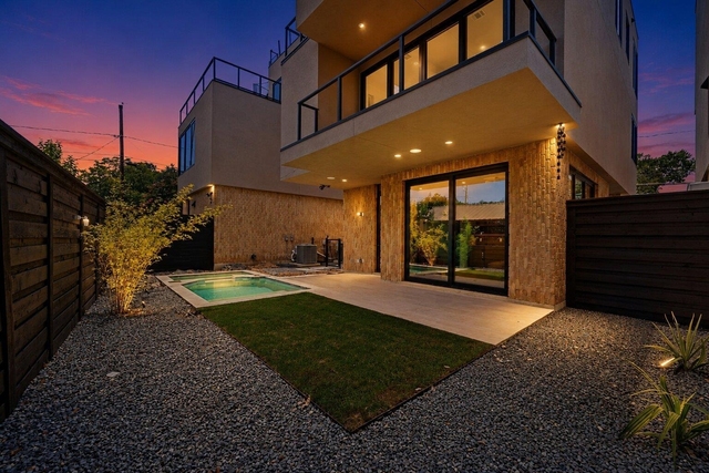 1403 Barton Hills Dr - Photo 1