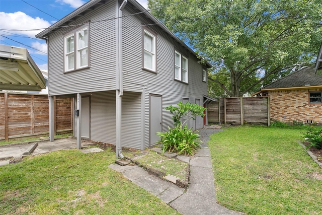 1133 Bayland Avenue - Photo 1