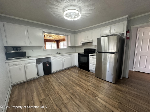 173 Mcalpine Street - Photo 1