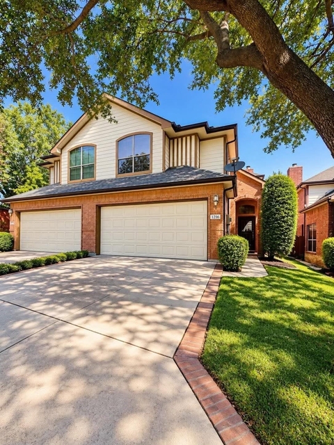 1216 Plaza Way - Photo 1