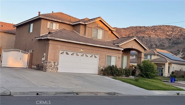 11347 Elwood Avenue - Photo 1