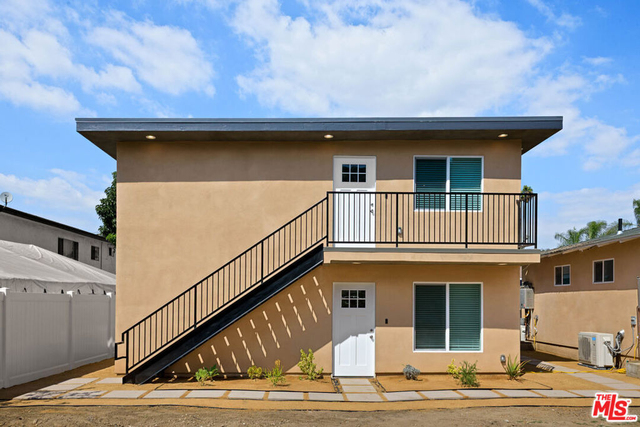 342 1/2 S. Avenue 56 - Photo 1