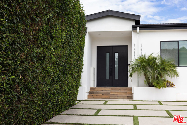 12713 Tiara Street - Photo 1
