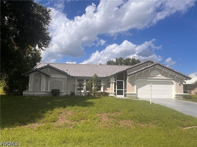 536 Whispering Wind Bend - Photo 1