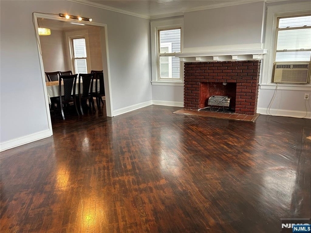 85 Manchester - Photo 1