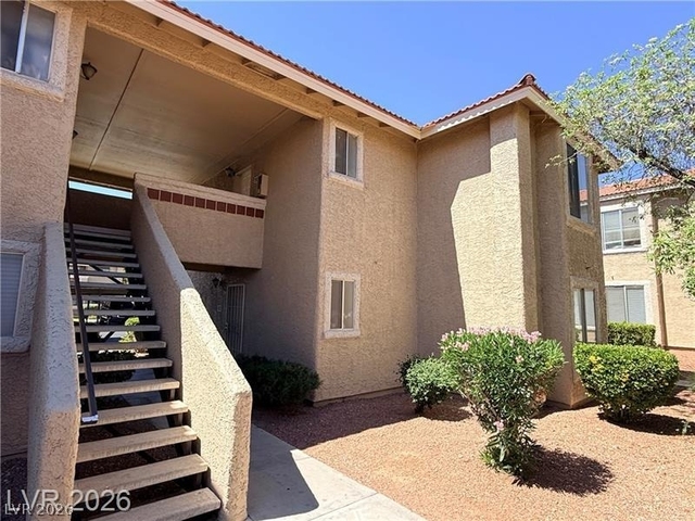7200 Pirates Cove - Photo 1