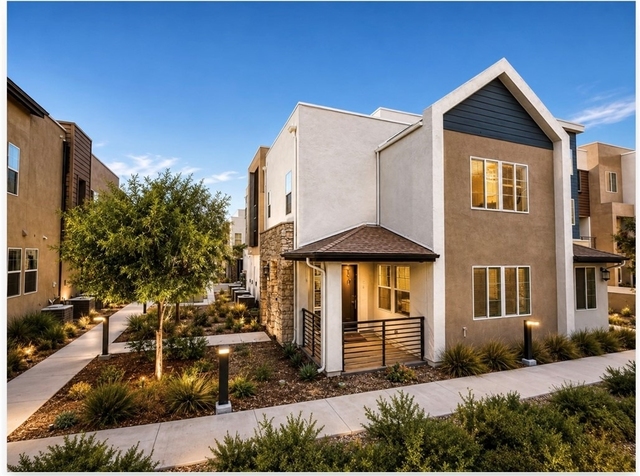 27026 Painted Sky Way - Photo 1
