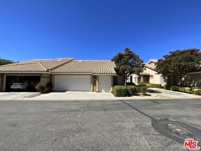 1439 Allin Lane - Photo 1