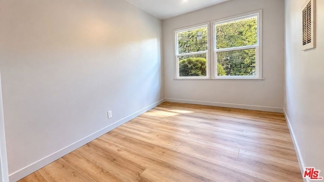 1344 W 107th Street - Photo 1