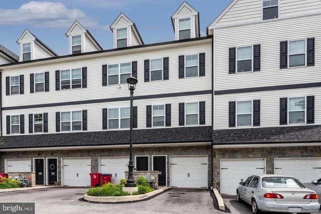 105 Colwell Lane - Photo 1
