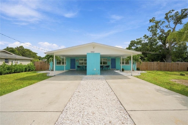 1004 67th Avenue W - Photo 1