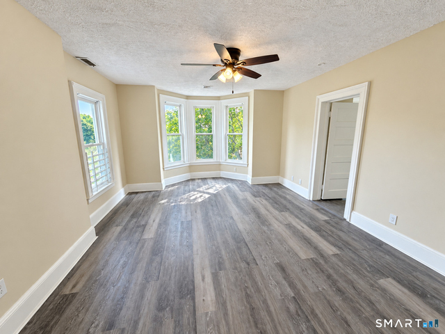 7 Rockwood Avenue - Photo 1