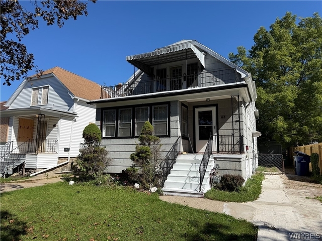 63 Wright Avenue - Photo 1