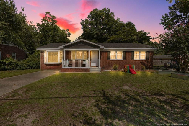 6142 Wynnwood Drive - Photo 1