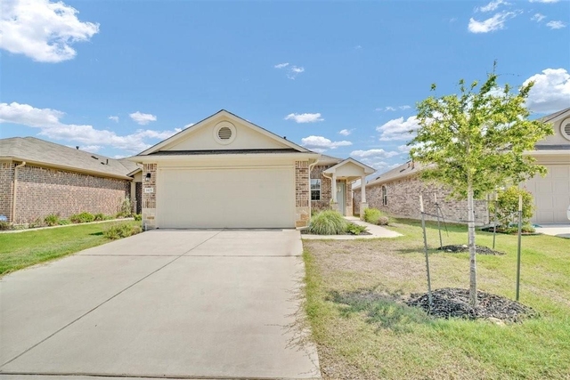 1425 Fairhaven Gtwy - Photo 1