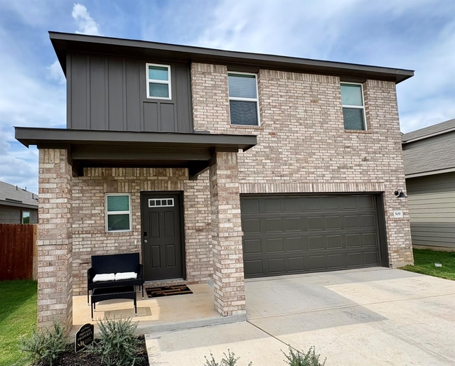509 Wild Spur Ln - Photo 1