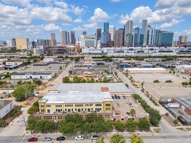 2323 Polk Street - Photo 1