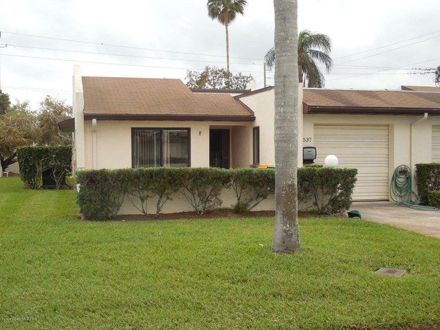 537 Summerset Court - Photo 1