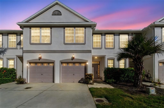 571 Shoreham Court Ne - Photo 1