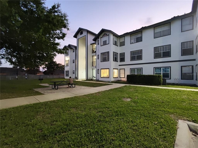 2208 Antigua Place - Photo 1
