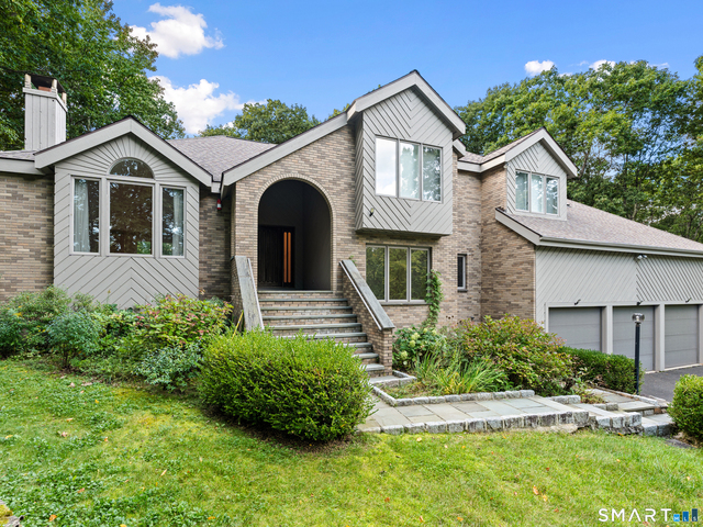 8 Sierra Way - Photo 1