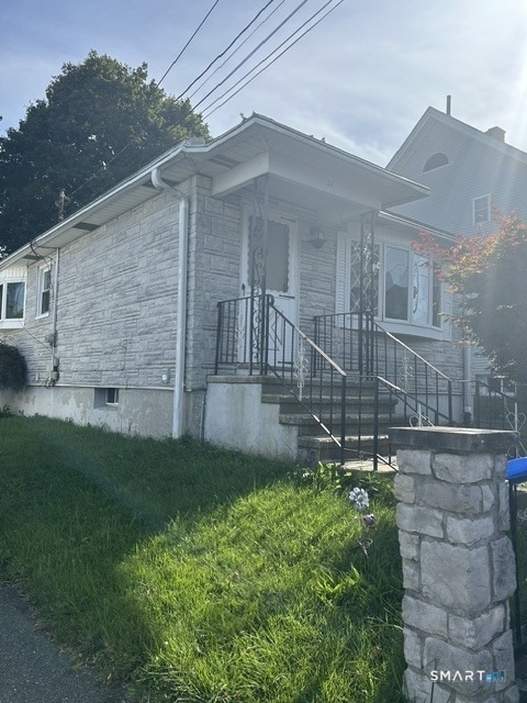 57 Avon Avenue - Photo 1