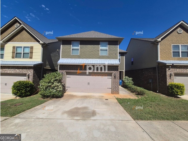 1236 Faye Court - Photo 1