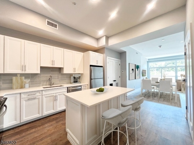 378 Millburn Ave - Photo 1