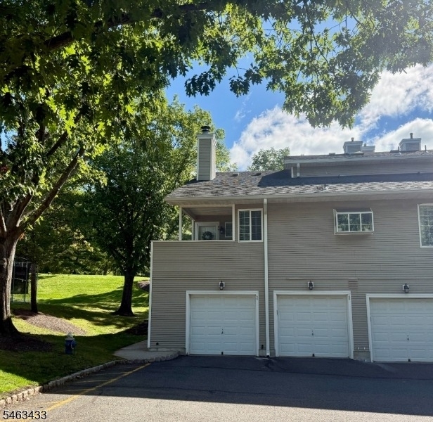 64 Bentley Court - Photo 1