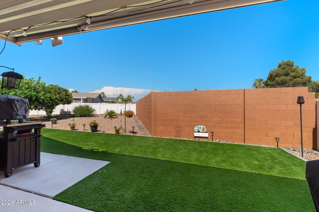 8840 E Sunland Avenue - Photo 1