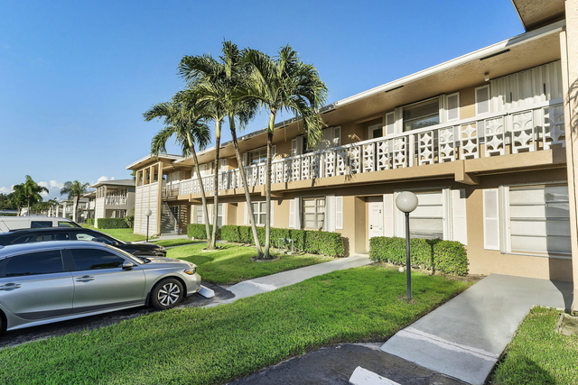 1050 Citrus Way - Photo 1