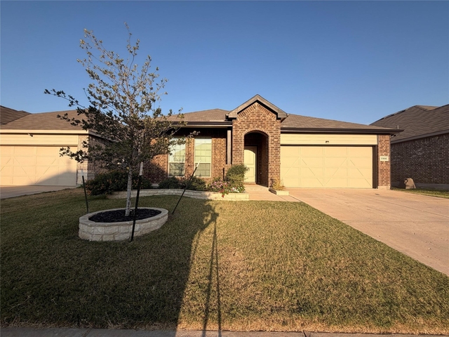 3308 Chasemoor Drive - Photo 1