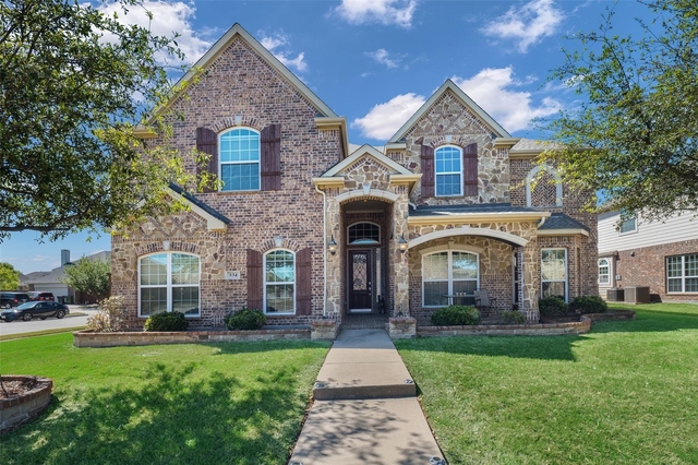 534 Windward Drive - Photo 1