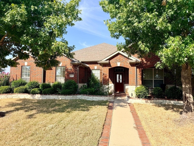 717 Beau Drive - Photo 1