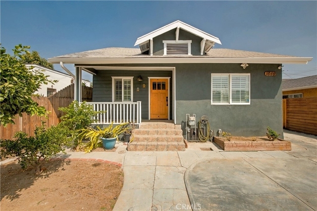 1649 E 43rd - Photo 1