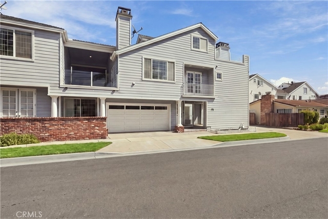 3310 3rd Avenue - Photo 1